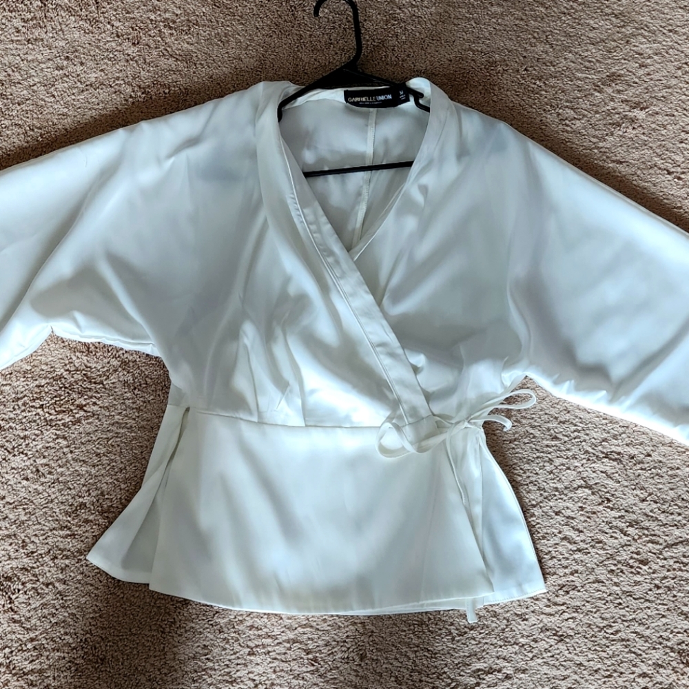 NEW YORK & Co White Wrap Shirt